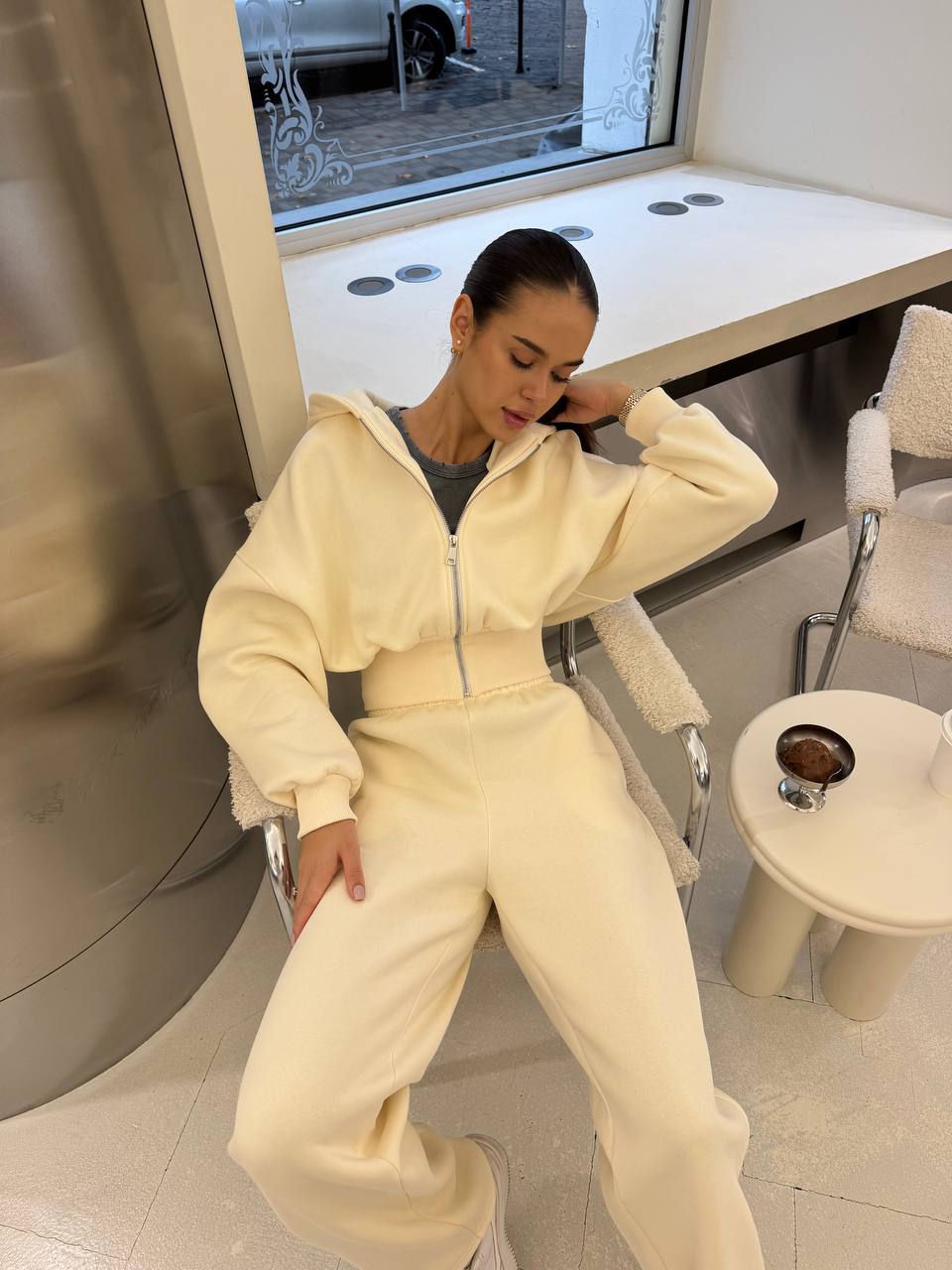 Костюм з утепленням із приталеною резинкою вершкове масло