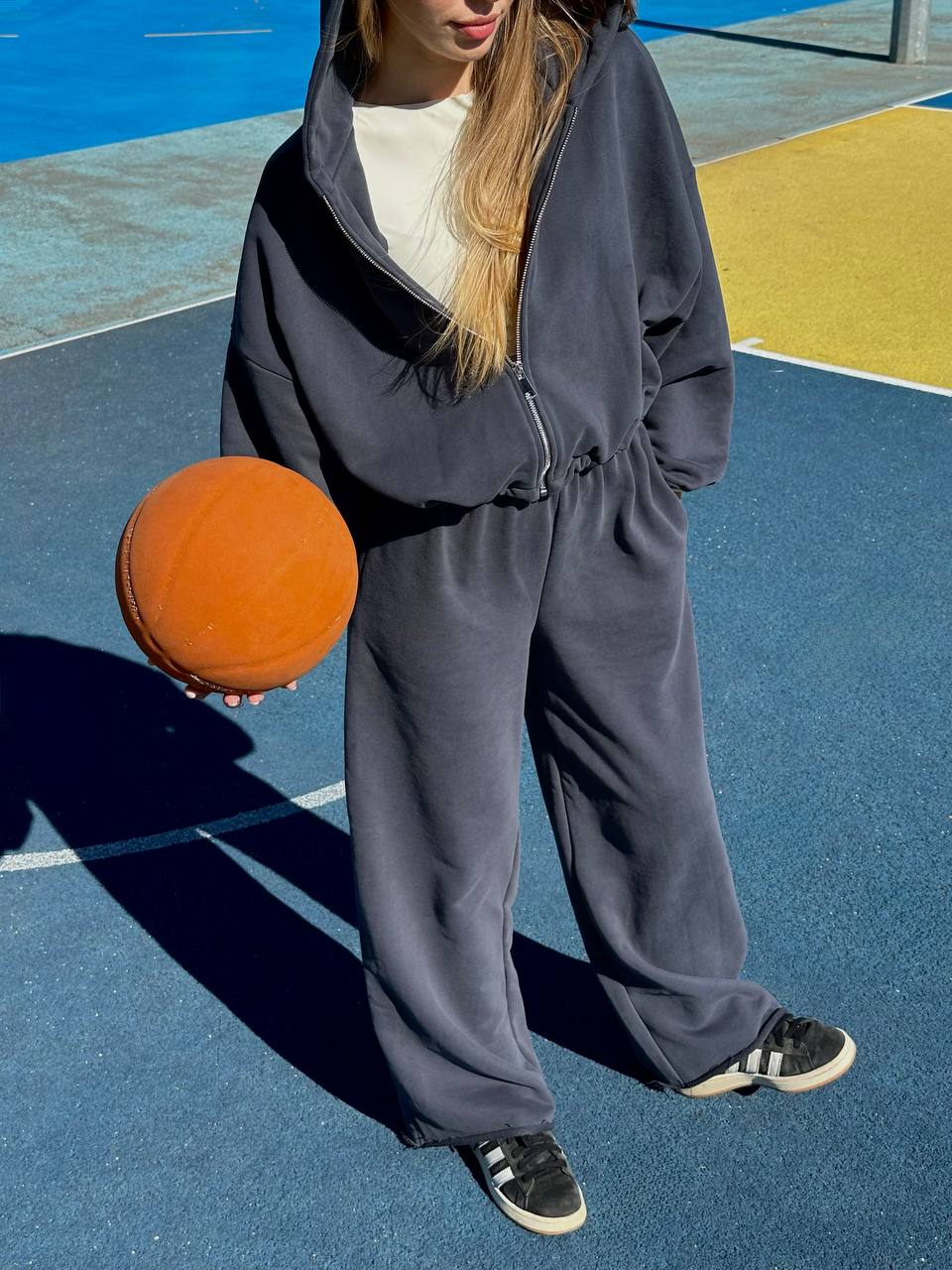 Костюм на затяжках