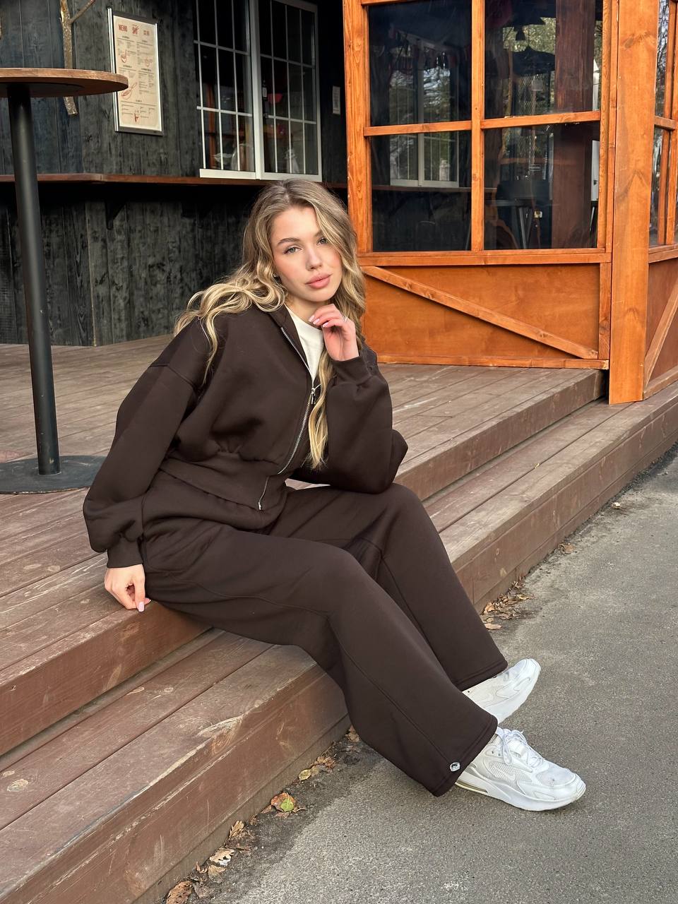 Зіп-худі утеплена з приталеною резинкою гіркий шоколад