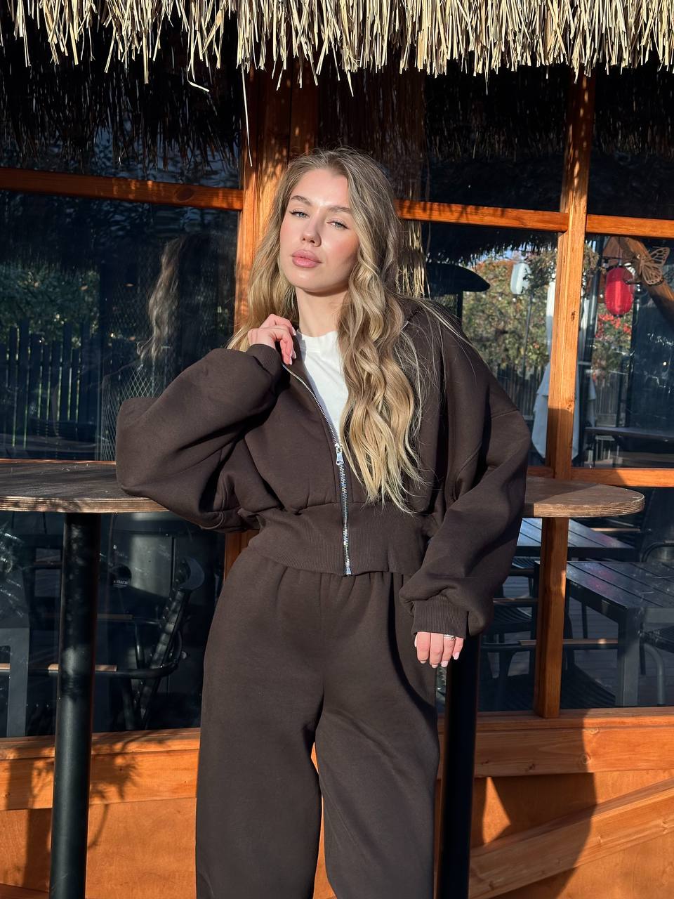 Зіп-худі утеплена з приталеною резинкою гіркий шоколад