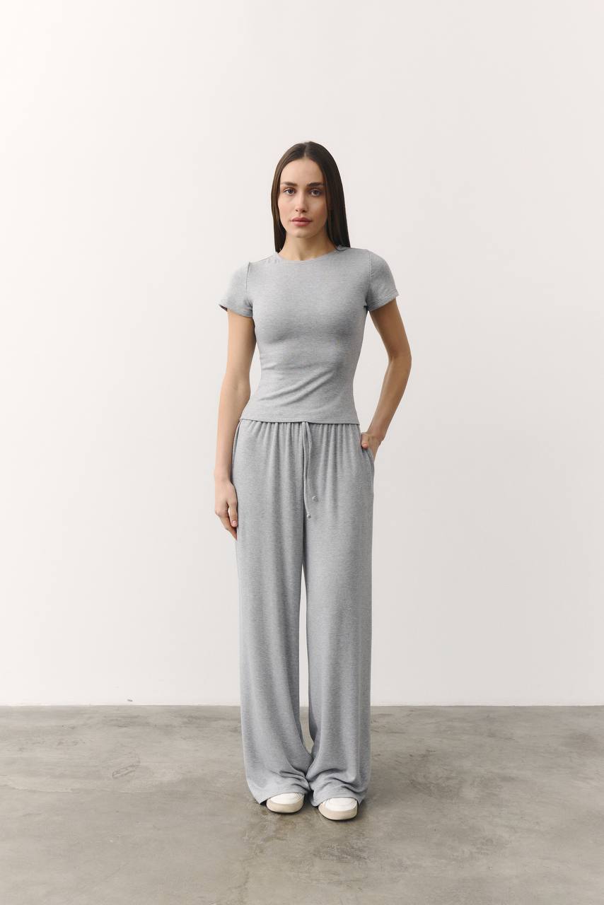 Костюм з мʼякої віскози меланж