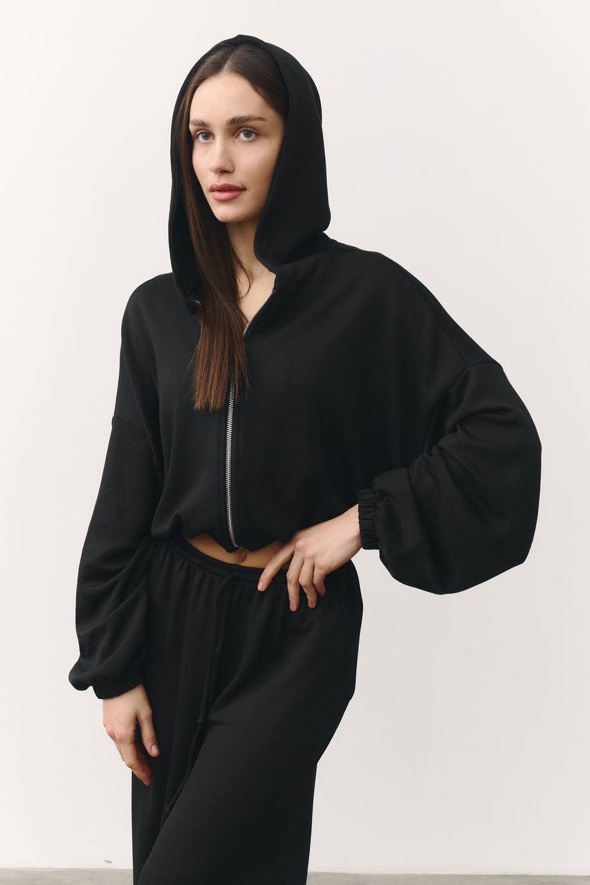 Костюм «soft touch» з кофтинкою на затяжках чорний