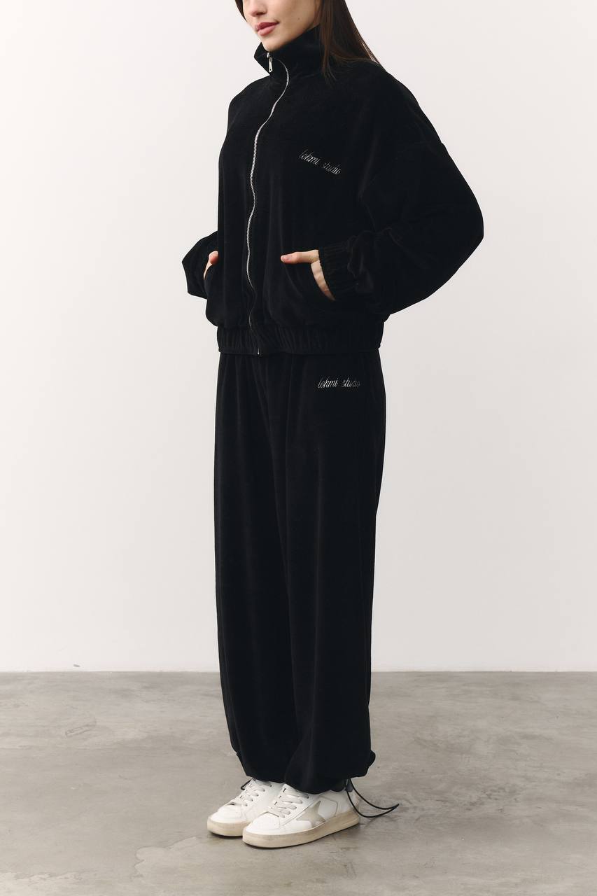 Штани велюрові чорні