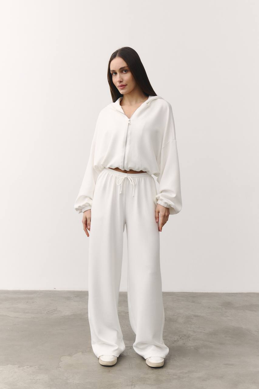 Штани прямі «soft touch» молочні