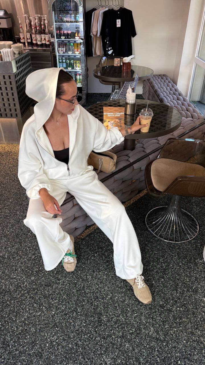 Штани-палаццо молочні