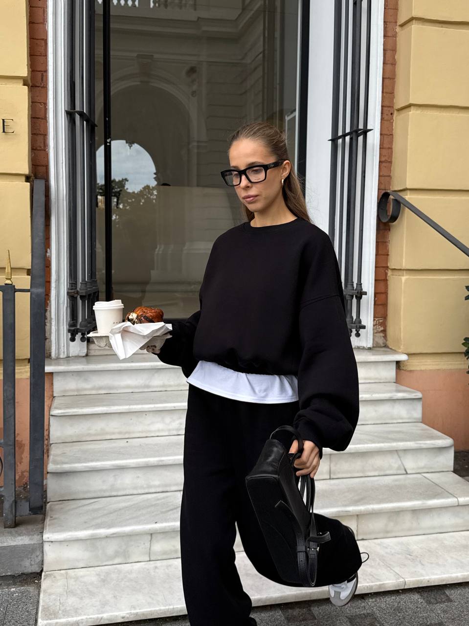 Костюм з утепленням із світшотом чорний