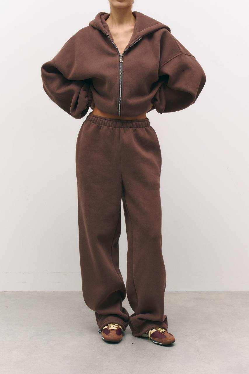 Костюм з утепленням на затяжках шоколад