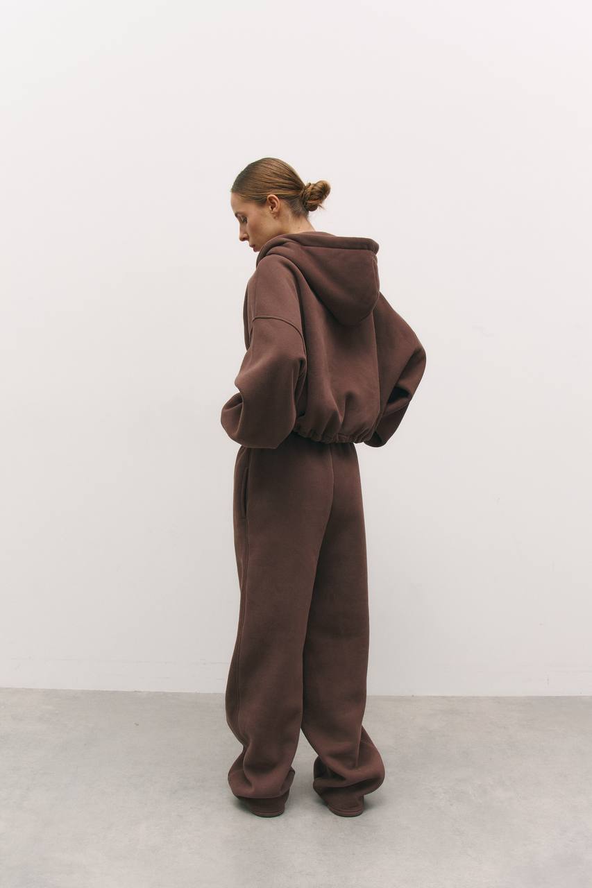 Костюм з утепленням на затяжках шоколад
