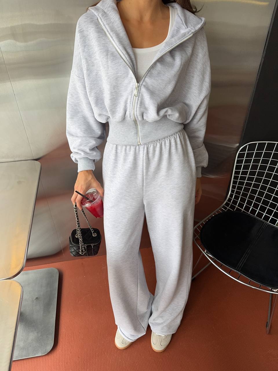 Костюм із приталеною резинкою меланж